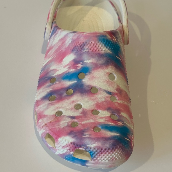 Shoes - Picture 3 of 5